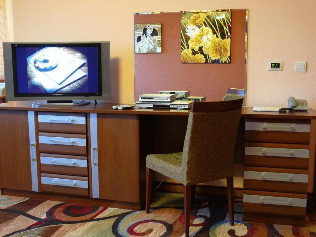 City Hotel Sztara Zagora Szoba fotó